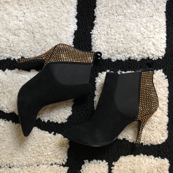 Steve Madden Shoes - Steve Madden Ankle Bootie